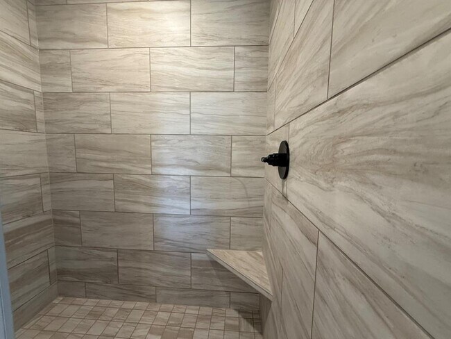 Building Photo - 8401 HazelWood Wy