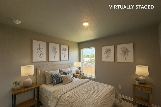 Building Photo - 2109 Wildewood Dr