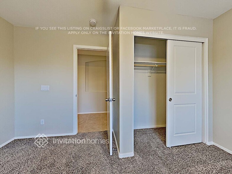 Building Photo - 32861 N Cactus Way