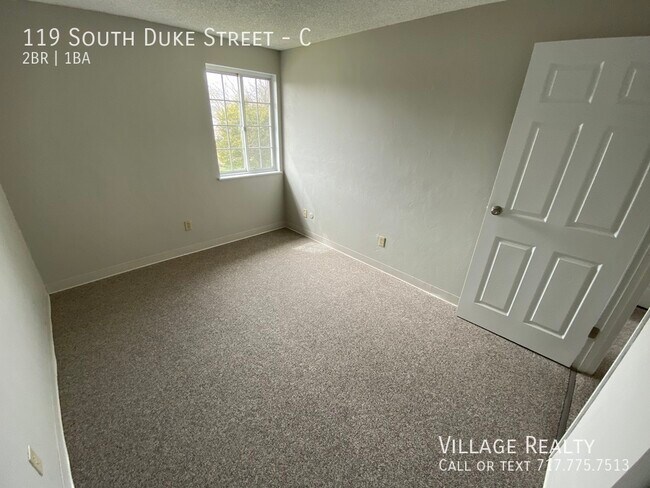 Building Photo - 119 S Duke St