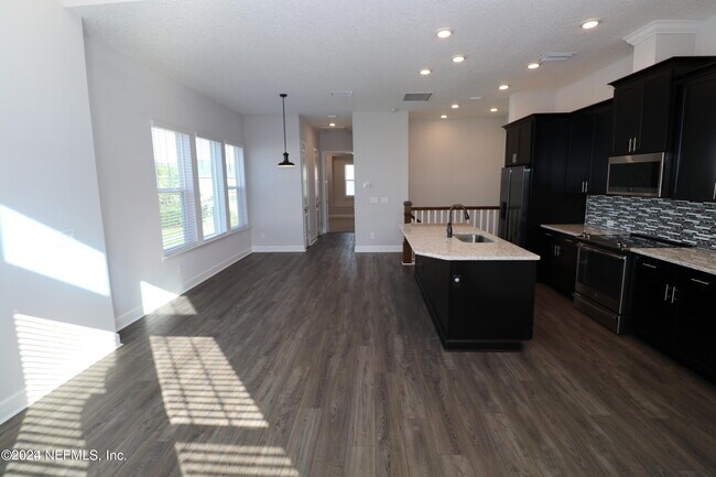 Building Photo - 11480 Gully Ct