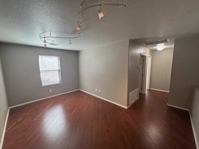 Building Photo - 21108 E Pickett St