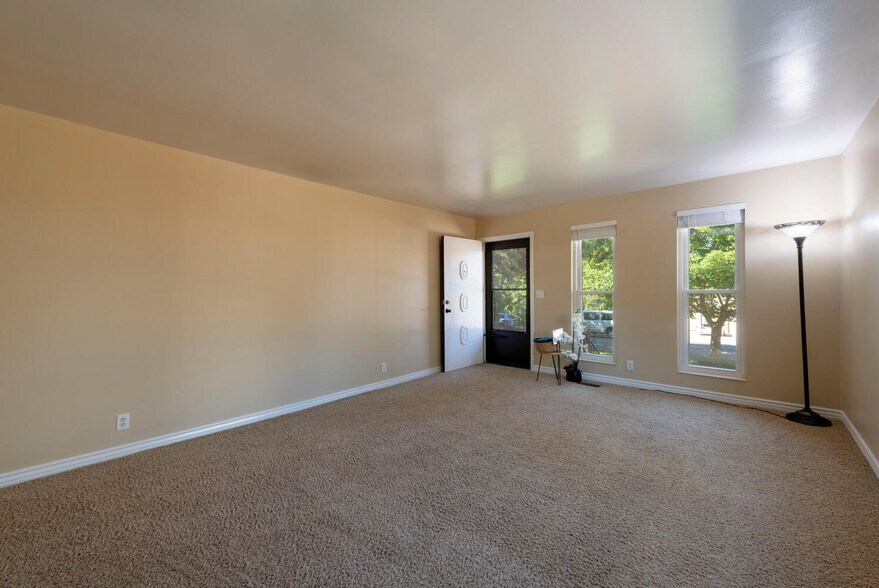 Living room up - 5085 S 2870 E