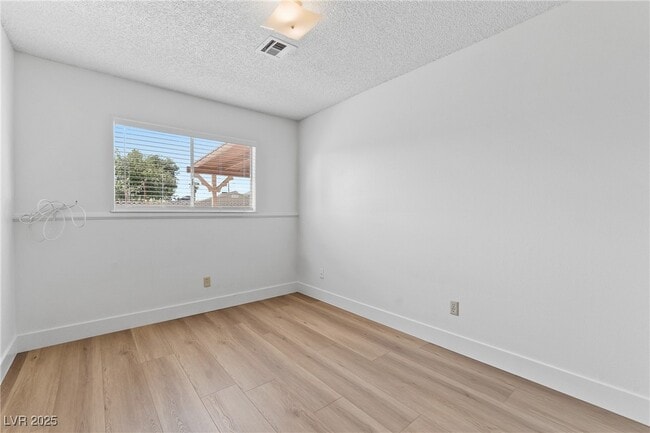 Building Photo - 4705 E Washington Ave
