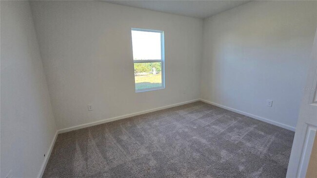 Building Photo - 2159 Chris Dr