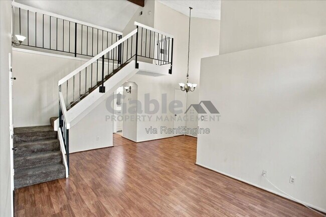 Building Photo - 18187 W Sundowner Way