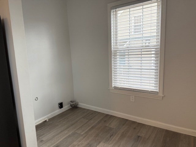 Building Photo - 51 Quaker Ln