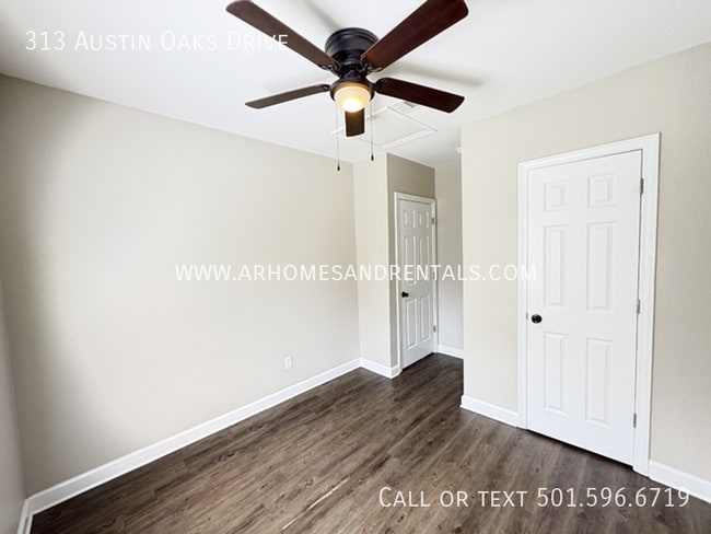 Building Photo - 313 Austin Creek Dr
