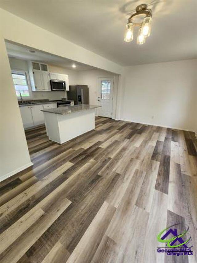 Building Photo - 121 Highland Dr