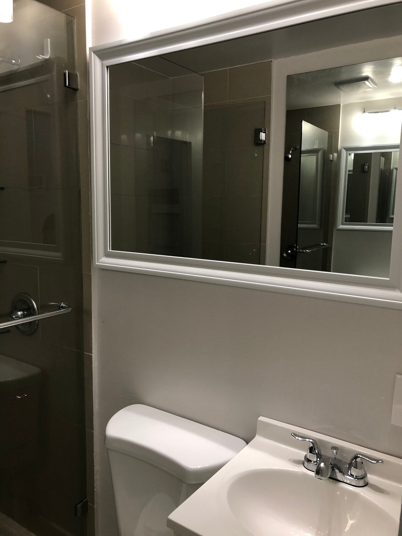 Building Photo - 8962 SW 40th Terrace