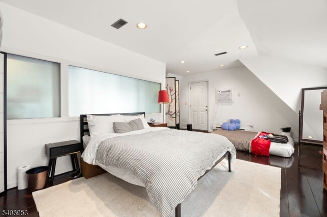 Building Photo - 9 Prospect Terrace