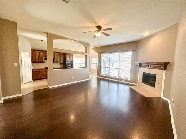Building Photo - 1715 Nestledown Dr