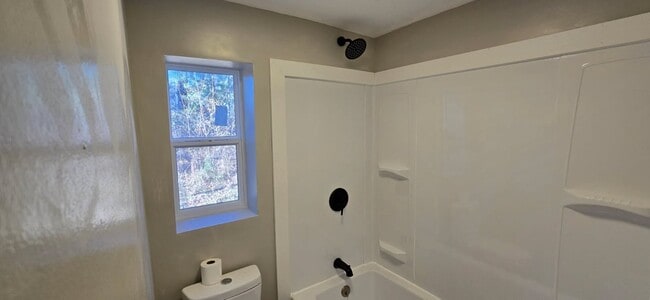 Building Photo - 20661 Monrovia Rd