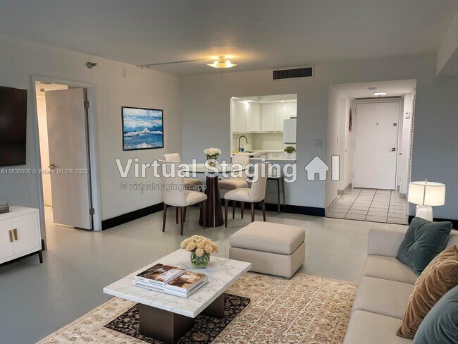 Building Photo - 20515 E Country Club Dr