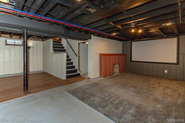 Building Photo - 8501 Northfield Blvd