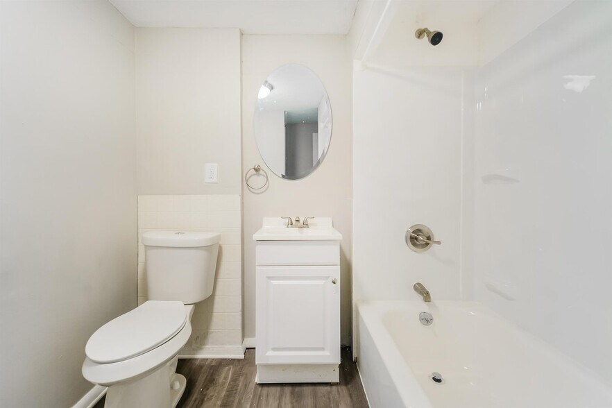 Building Photo - 196 Butler Ct