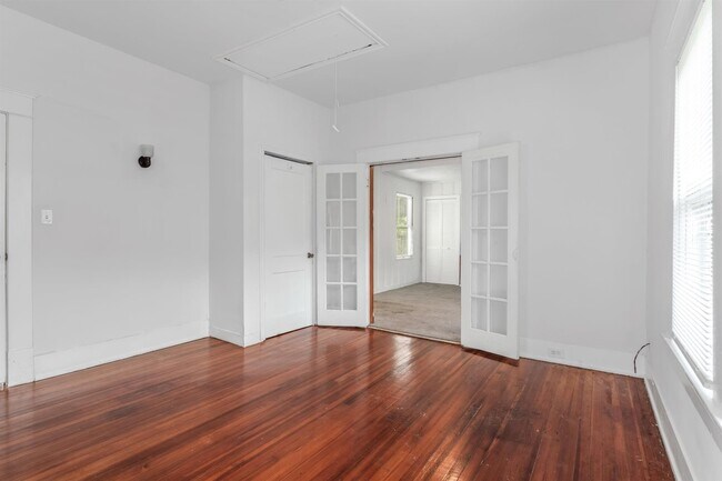 Building Photo - 1601 Holman St