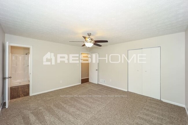 Building Photo - 6926 Apache Ln