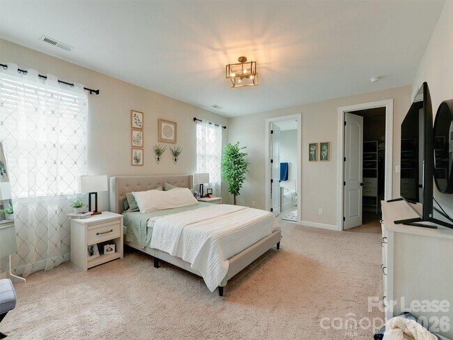 Building Photo - 7121 Toxaway Ln