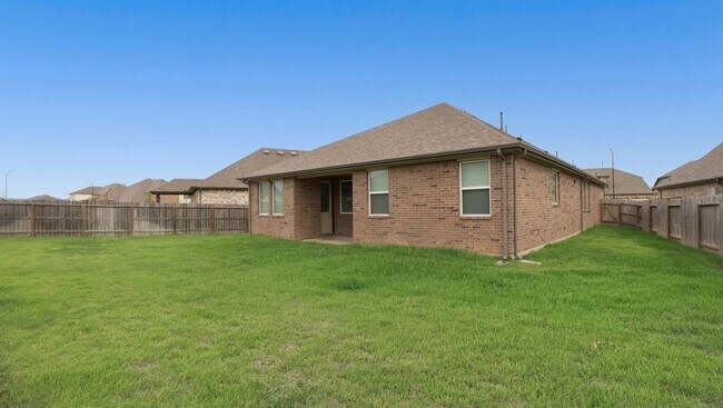 Building Photo - 24319 Salts Ml Dr