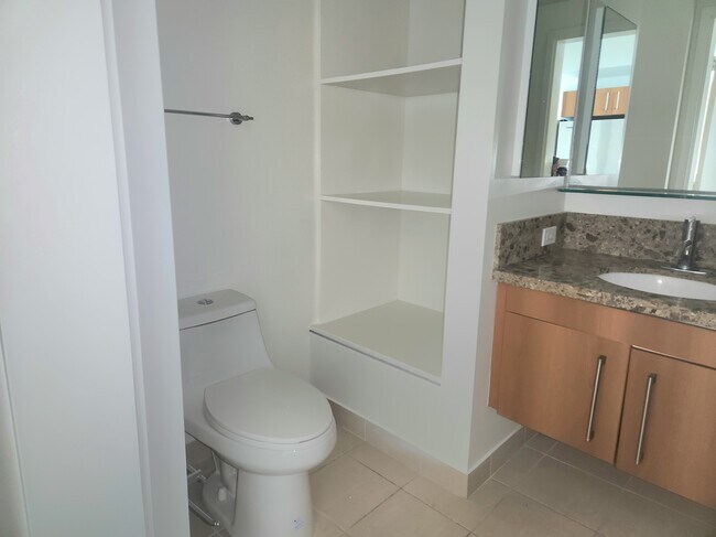 Building Photo - 321 Tenth Ave