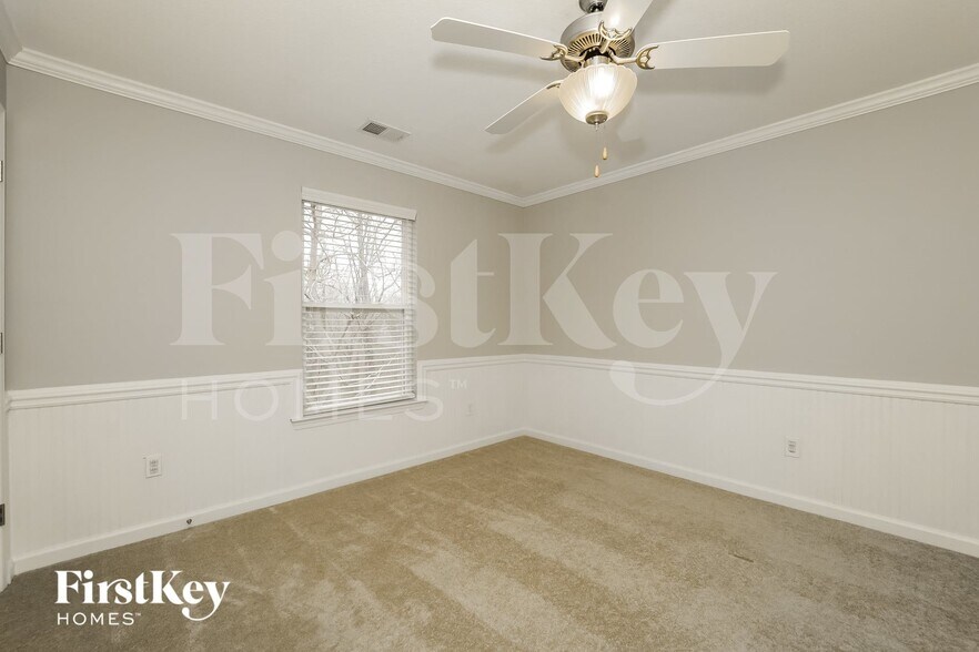 Building Photo - 130 Darbys Run Ct