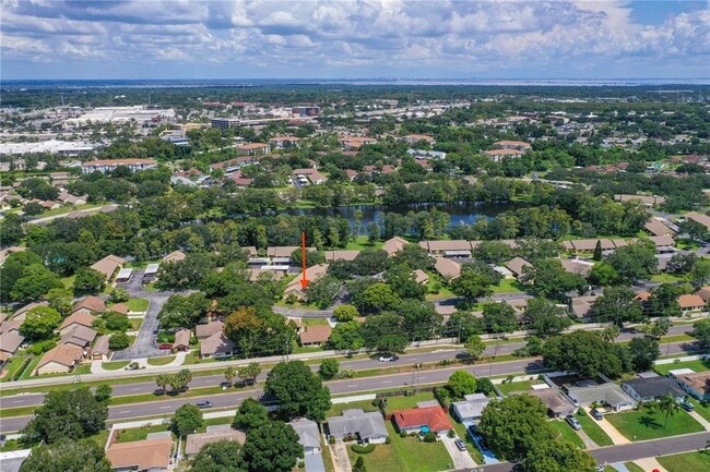 Building Photo - 2573 Oakleaf Ln