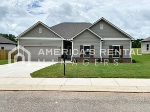 Building Photo - Home for Rent in Clanton, AL!!! View with 48 Hours Notice!