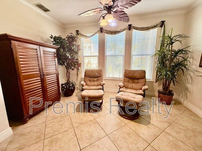 Building Photo - 2705 Via Murano