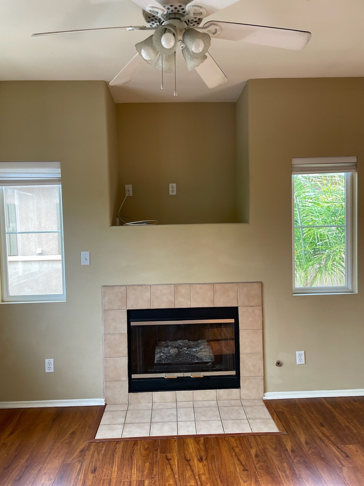 Building Photo - 26460 Arboretum Way