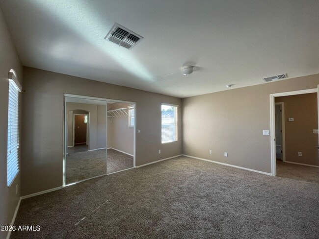 Building Photo - 10024 E Isleta Ave