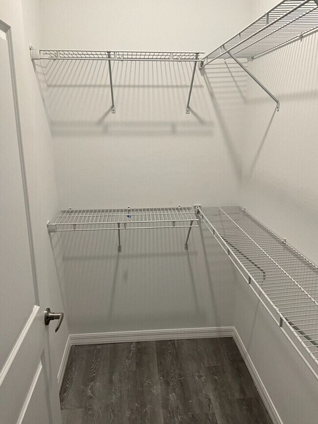 Building Photo - 24503 Zephyr Ct