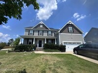 Building Photo - 276 Turriff Way
