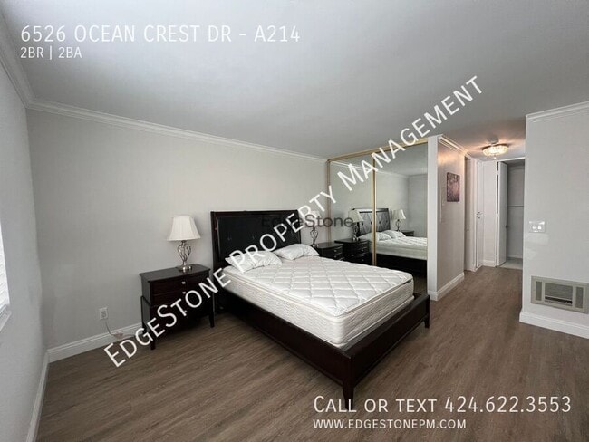Building Photo - 6526 Ocean Crest Dr