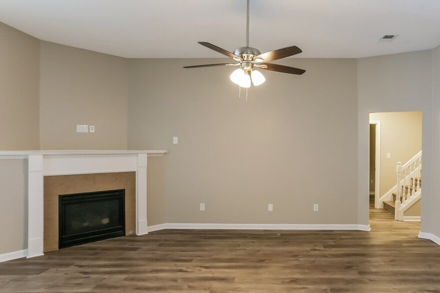 Building Photo - 2943 Dawkins Ct