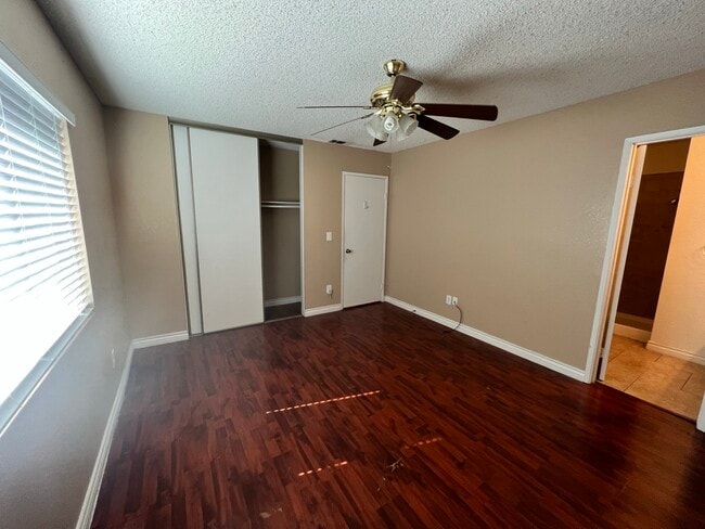 Building Photo - 12541 Softwind Dr