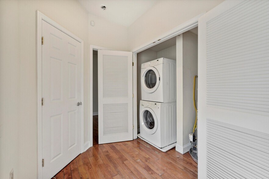 Building Photo - 1916 N 18th St