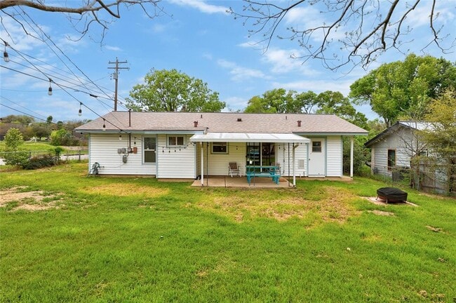 Building Photo - 2713 Friar Tuck Ln