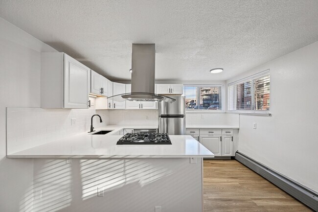 16-web-or-mls-1545 Quitman St Unit 7-S1612-010 - The Sloan