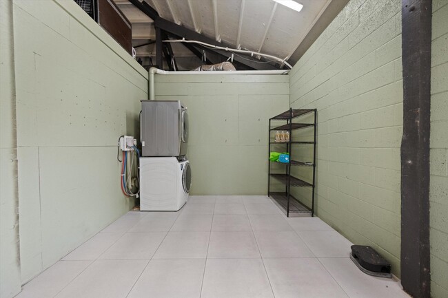 Building Photo - 14410 Equestrian Way