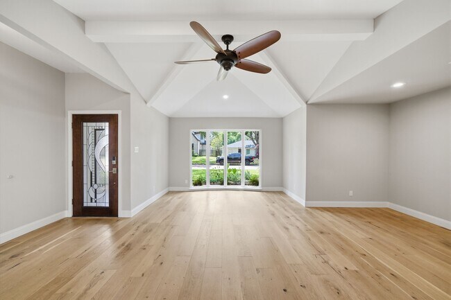 Building Photo - 14110 Barryknoll Ln