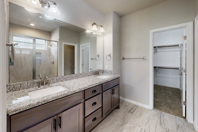 Building Photo - 6346 Spartan Dr