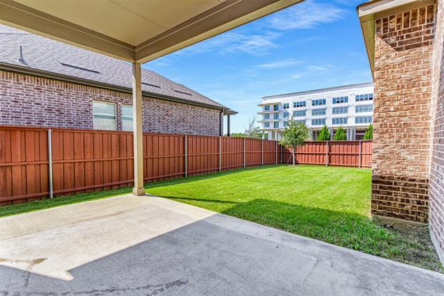 Building Photo - 12261 Hesse Dr