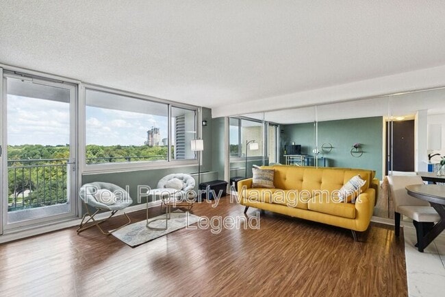 Building Photo - 3883 Turtle Creek Blvd