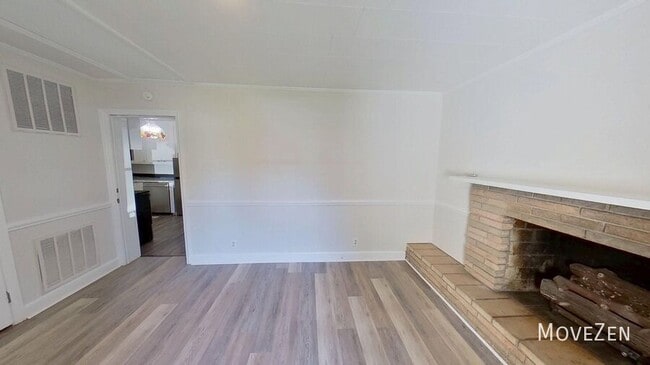 Building Photo - 412 Hamby St