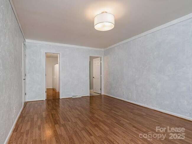 Building Photo - 5110 Dunes Ct
