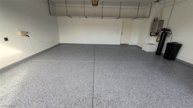 Building Photo - 3212 Wisteria Tree St