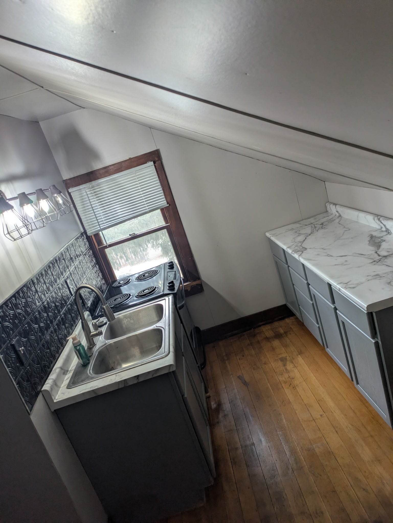 Building Photo - 507 S 9th St