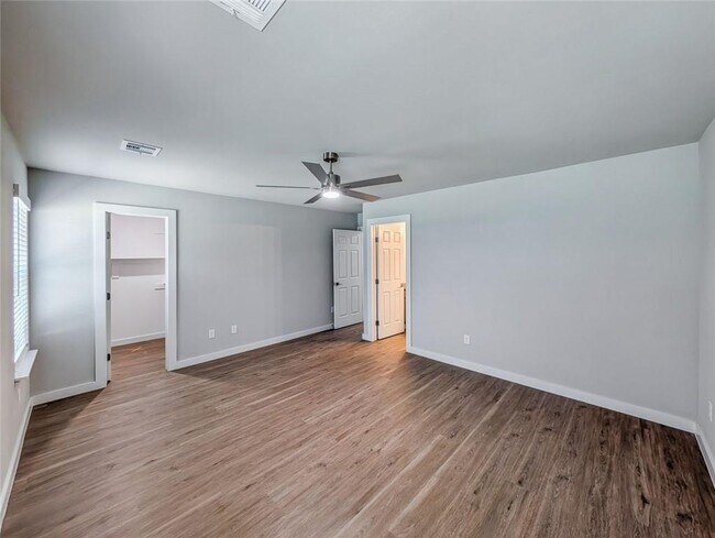 Building Photo - 6501 NW Kathleen St