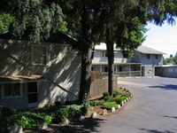 Building Photo - 508 SE Davis St